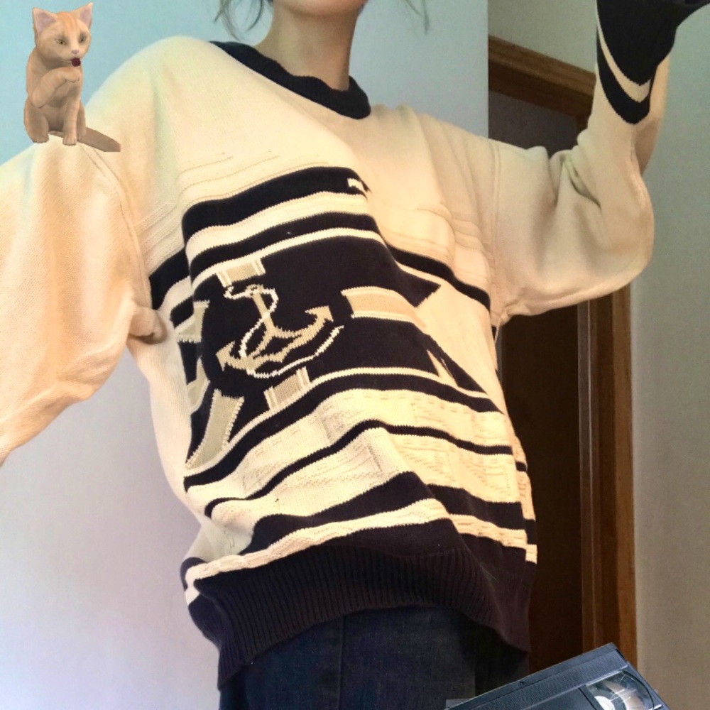 Graphic sweater